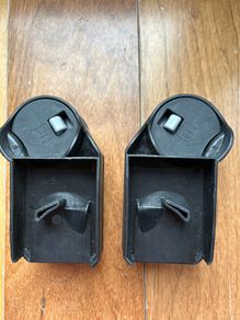 Buggy car seat adaptors for the Vroom