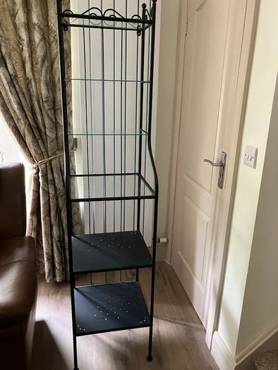 Bathroom shelving unit