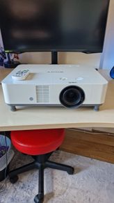 Sony VPL-PHZ61 Professional Projector