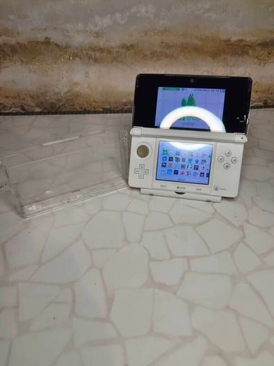 3ds moded 32 gb working tested no charger