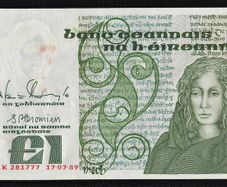 Ireland 1989 Queen Medb 1 Pound Banknote