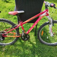 kids pink bike "cube"
