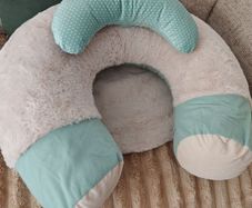 Inflatable baby seat