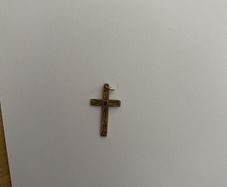 9ct Gold Cross