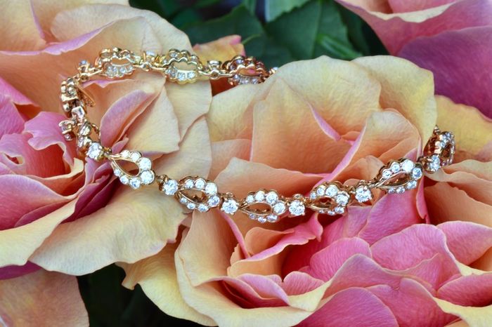 Vintage 2.4ct Diamond Bracelet - 18ct Rose Gold