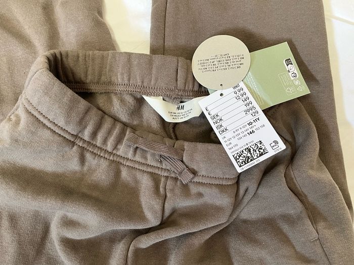 H&M Jersey Joggers (age 10-11)