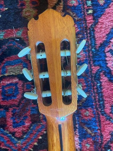 classical guitar takeharu