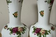 Royal Albert Old Country Roses vases