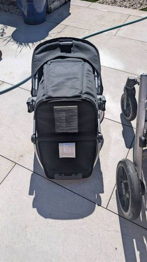Travel system uppa baby vista, stroller, bassonet plus car seat and base