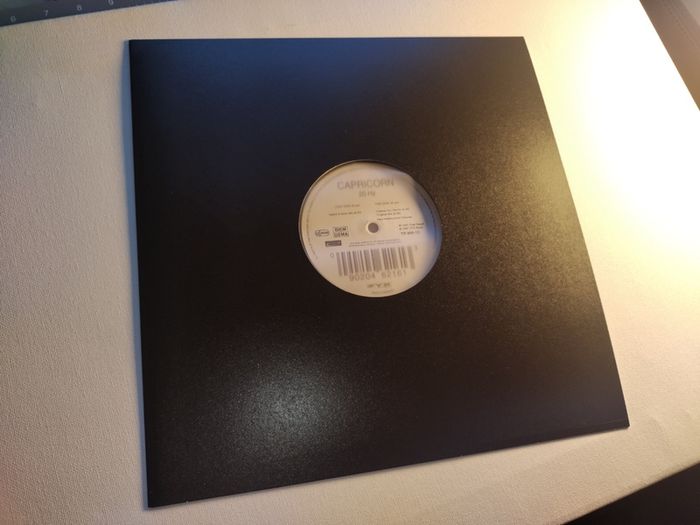 Capricorn - 20 Hz - ZYX Total Recall Records - Early 90s TRIBAL HOUSE CLASSIC!