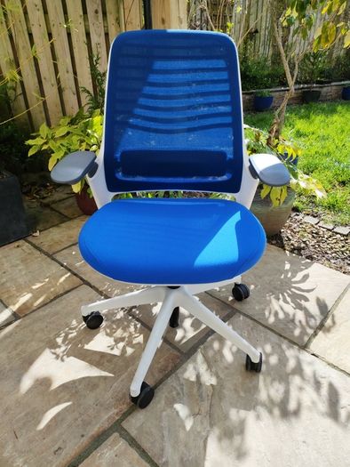 ergonomic office chair