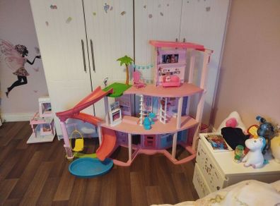 Barbie dream house for sale