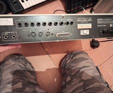 AKAI S2000 Sampler