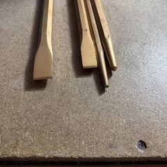 Steel chisels x2 Center punch and drift
