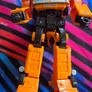 Transformers Earthrise War for Cybertron Autobot Grapple action figure Image 3