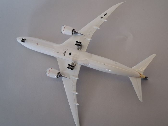 Phoenix 1:400 Saudia Boeing 787-9 HZ-ARA limited Platinum Series RARE PH11233  debar9bre