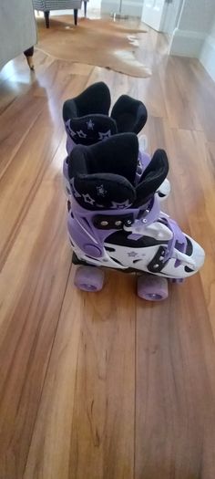 4 wheels roller skates size 11-13.5
