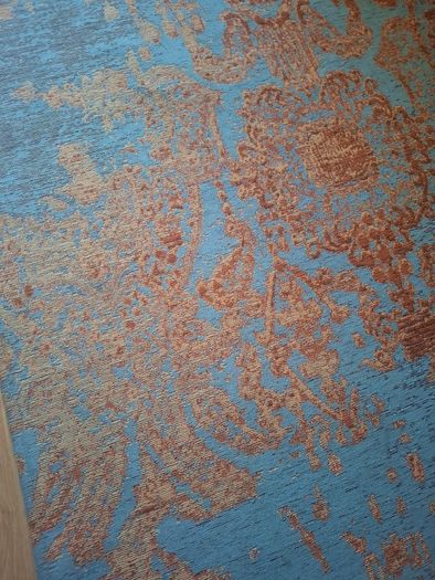 Rug