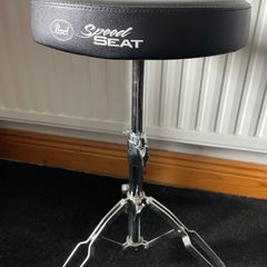 Pearl drum stool