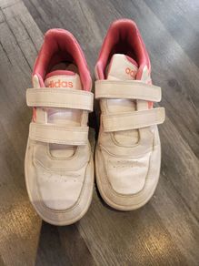 Girls White addidas runners