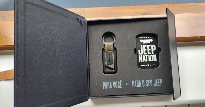 Premium Jeep gift set