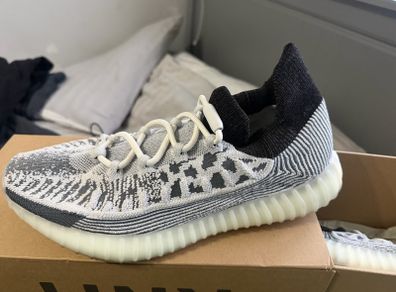 adidas Yeezy 350