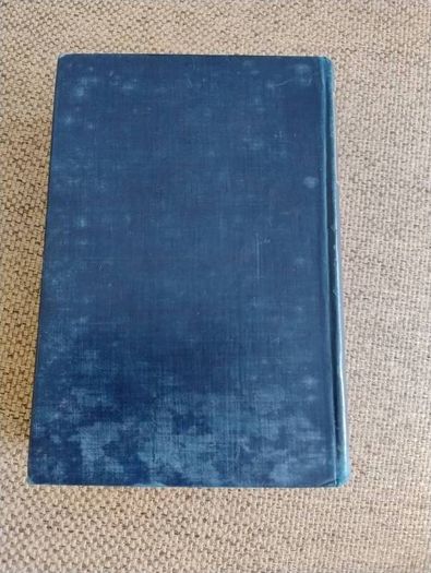 The Poetic Works of Thomas Moore 1895 hardback with a split on the inside cover see photos FREE STANDARD POSTAGE INCLUDED