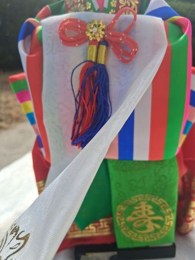 Shin Jin Sa Korean Bridal Doll