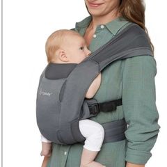 Ergo baby carrier