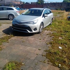 2016 toyota avensis 1.6 D4D breaking