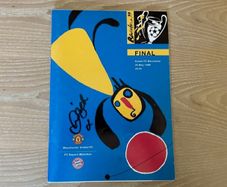 David Beckham Autographed 1999 Champions League Final Matchday Programme
