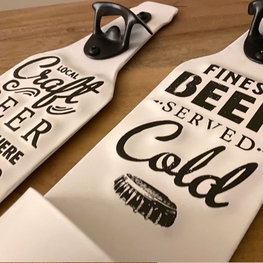 Beer Bottle Opener On Wall Mounted Plaque (BRAND NEW)