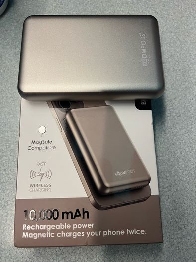 Magsafe iPhone magnetic powerbank wireless fast charging Solar wireless charger powerbank 10000 usb c