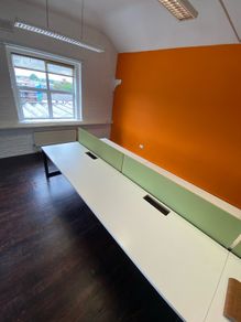 Office Desk