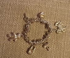 Charm bracelet for children