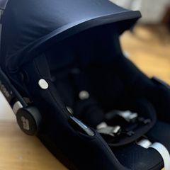 Car Seat Maxi-Cosi CabrioFix iSize Baby Car SeatExtra Padded Seat