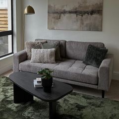 2.5 seater sofa - New