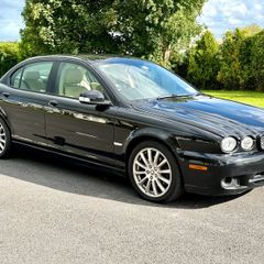 10 Jaguar X-Type 2.2 TD Auto