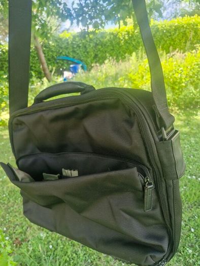 E-Case Laptop Soulder Bag.