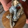 Figurine of lady Image 4