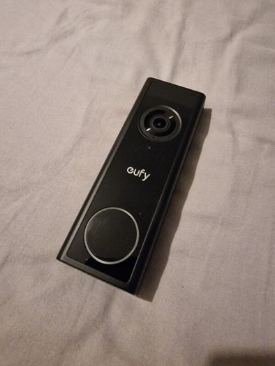 Eufy Doorbell c31 camera + chime + extra battery