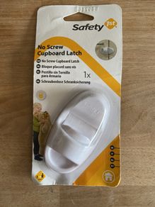 Safety 1st No screw cupboard latch
