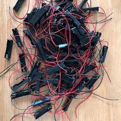80 x New AAA Battery Holders with Leads - Job Lot