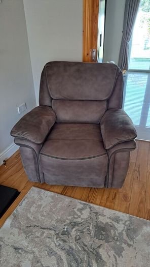 Recliner couch
