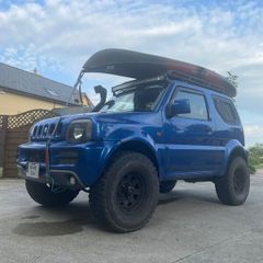 Suzuki Jimny 1.6L