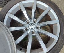 18" genuine VW alloys