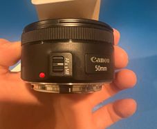 Canon EF 50mm f/1.8 STM