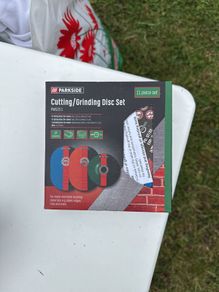 Cutting/ grinding disc set