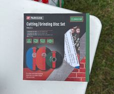 Cutting/ grinding disc set