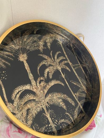 Stunning ShabbyChic /Boutique Style Tray with stunning details and design soft underlay  ..Beautiful as is or perfect for displaying items